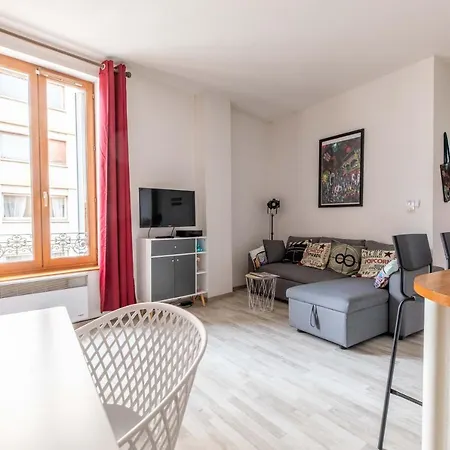 F2 Court Metrage Centre Clermont-fd アパート