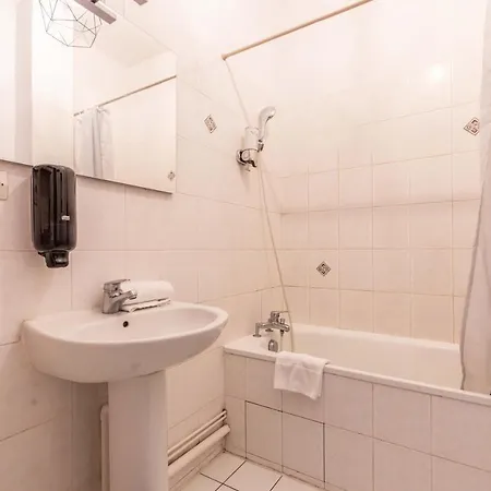 Appartement F2 Court Metrage Centre Clermont-fd *