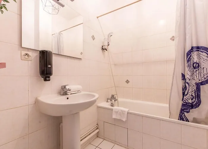 Appartement F2 Court Metrage Centre Clermont-fd *