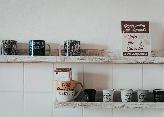 F2 Court Metrage Centre Clermont-fd كليرمونت-فيراند